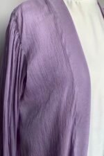 Lavender foil crinkle kimono abaya by Nimah Wear Pakistan